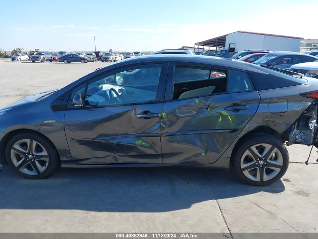 Toyota Prius Limited 2019 JTDKARFU1K3087428 Image 14