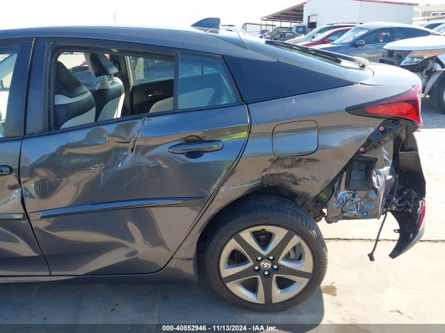 JTDKARFU1K3087428 Toyota Prius Limited