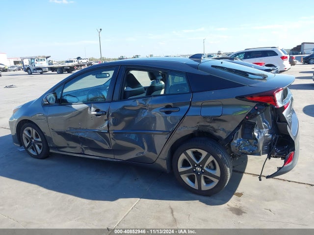 JTDKARFU1K3087428 Toyota Prius Limited