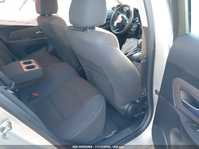 Chevrolet Cruze 1lt Auto 2015 1G1PC5SB3F7169150 Image 8
