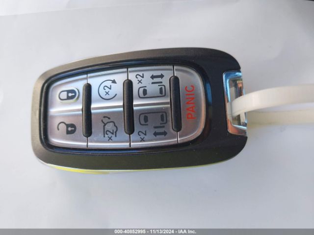 2C4RC1GG2HR683618 Chrysler Pacifica Limited