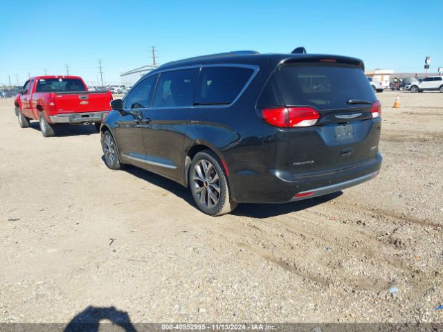 2C4RC1GG2HR683618 Chrysler Pacifica Limited