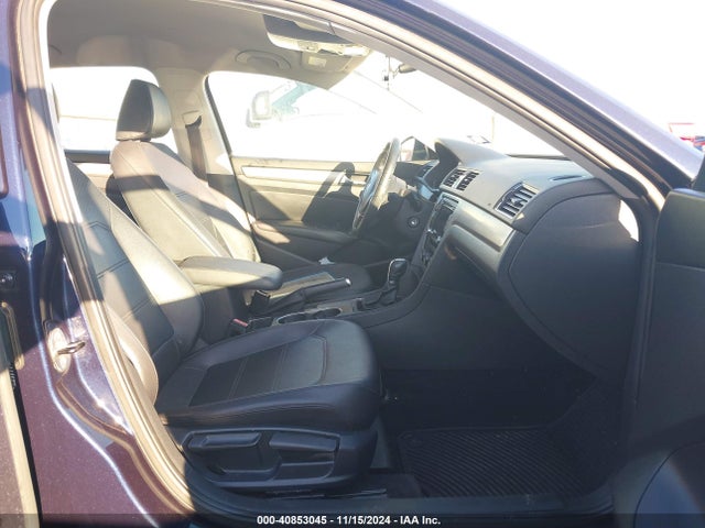 1VWBT7A32FC004816 Volkswagen Passat 1.8t Se