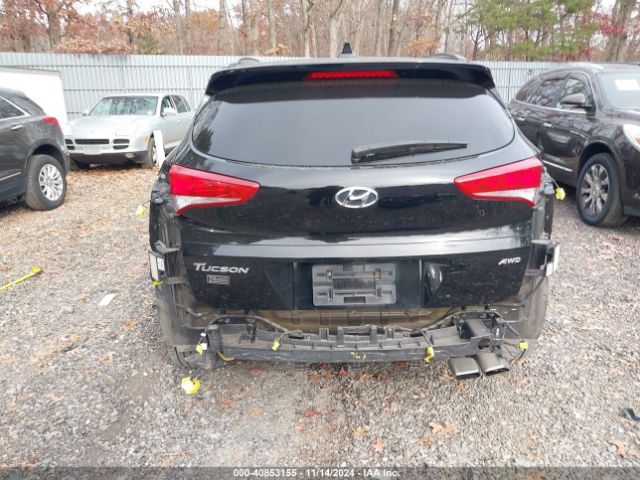 KM8J3CA29JU758261 Hyundai Tucson Value