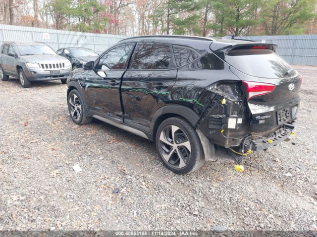 KM8J3CA29JU758261 Hyundai Tucson Value