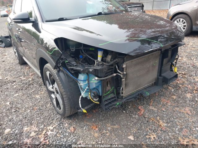 KM8J3CA29JU758261 Hyundai Tucson Value