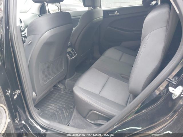 KM8J3CA29JU758261 Hyundai Tucson Value