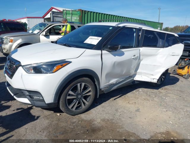 3N1CP5CU0KL524553 Nissan KICKS SR