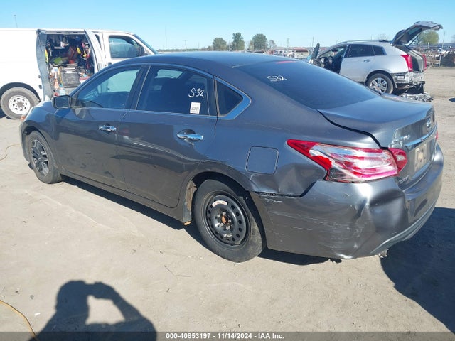 1N4AL3AP2HC488506 Nissan Altima 2.5 S