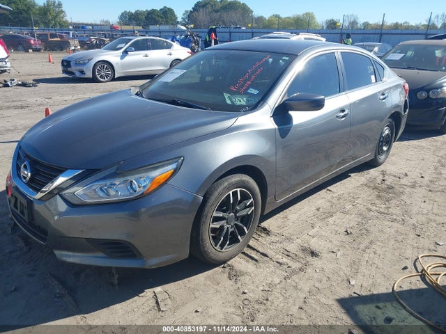 1N4AL3AP2HC488506 Nissan Altima 2.5 S