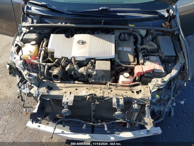 Toyota Prius Two Eco 2016 JTDKARFU0G3029317 Image 10