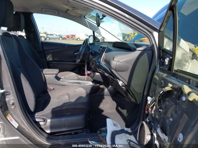 Toyota Prius Two Eco 2016 JTDKARFU0G3029317 Image 5