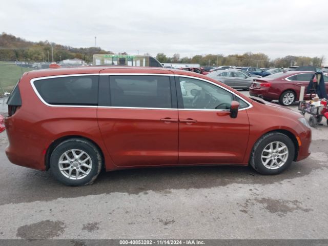 2C4RC1CGXJR163582 Chrysler Pacifica Lx