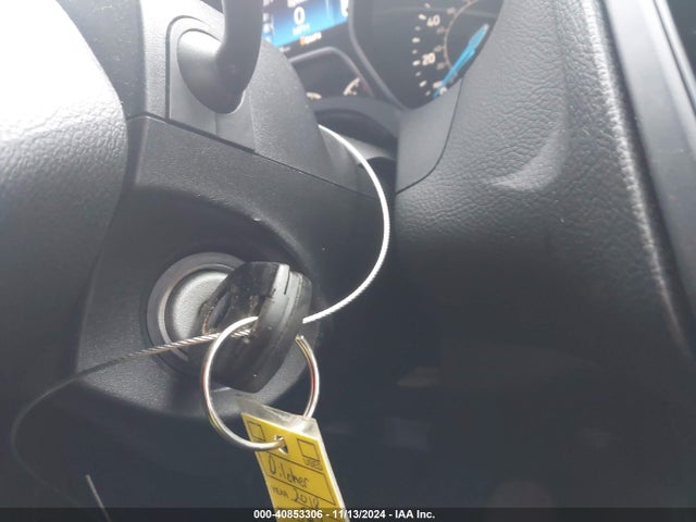 Ford FOCUS SE 2018 1FADP3K26JL255920 Image 11