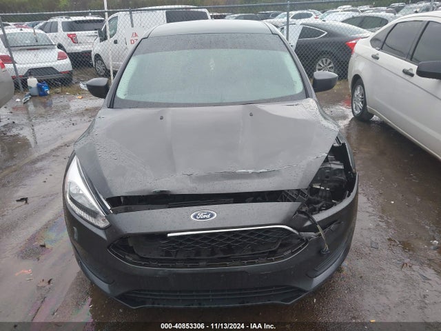 Ford FOCUS SE 2018 1FADP3K26JL255920 Image 12