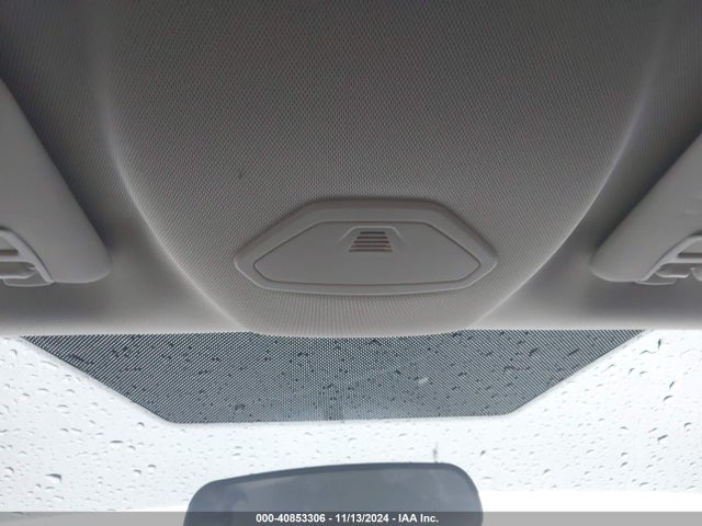 Ford FOCUS SE 2018 1FADP3K26JL255920 Image 18