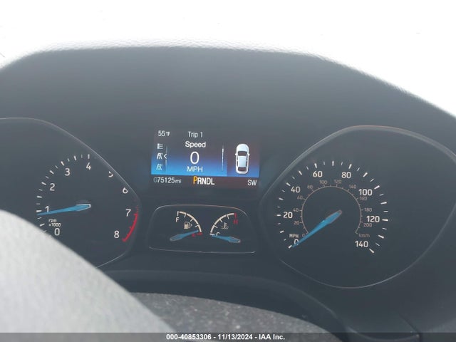 Ford FOCUS SE 2018 1FADP3K26JL255920 Image 7