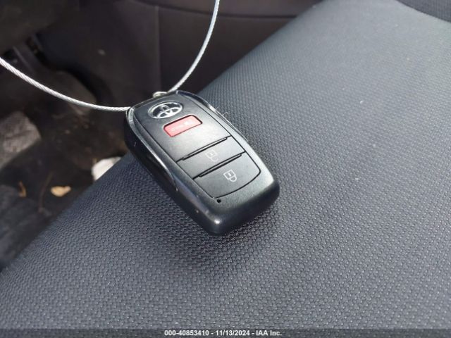 7MUBAAAG5NV019225 Toyota Corolla Cross Le