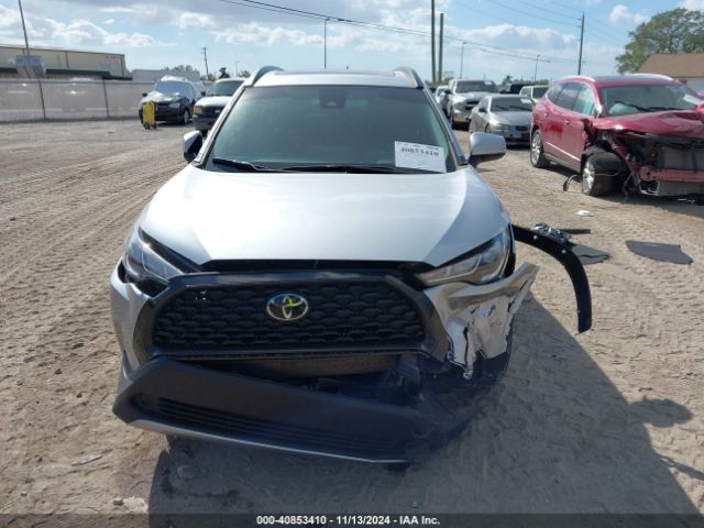 7MUBAAAG5NV019225 Toyota Corolla Cross Le