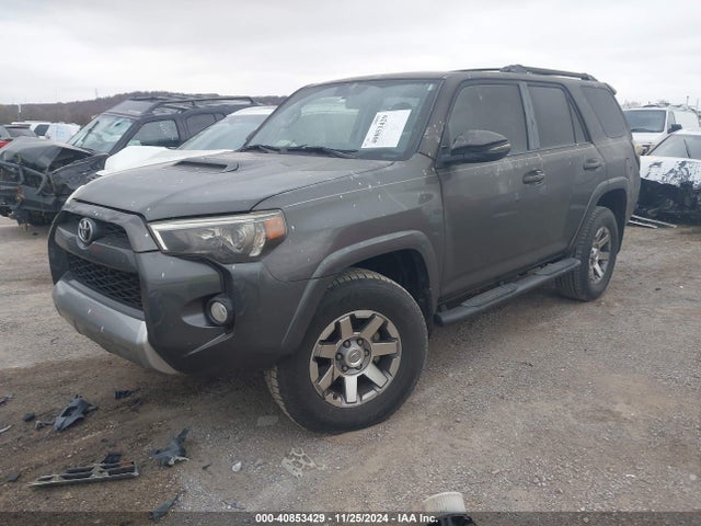 Toyota 4runner Trail Premium 2016 JTEBU5JRXG5320880 Image 2