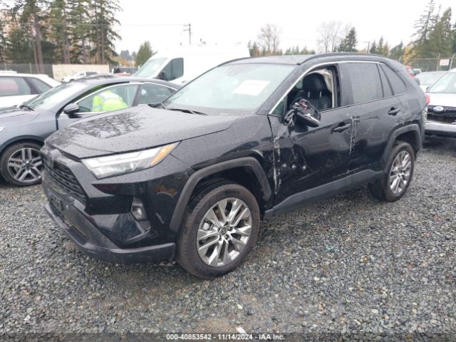 2T3A1RFV5RW429166 Toyota Rav4 Xle Premium