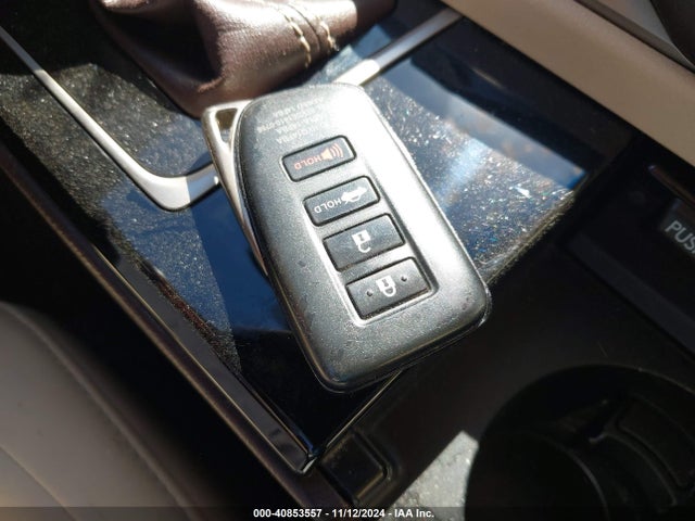 58ABK1GG1GU013083 Lexus ES 350