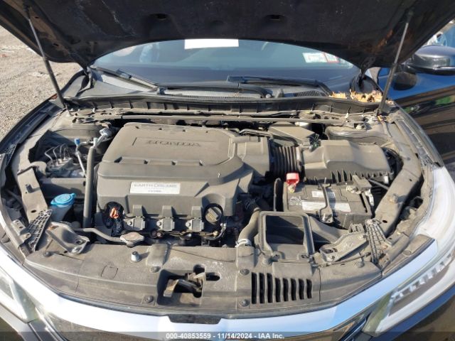 1HGCR3F94GA030943 Honda Accord Touring