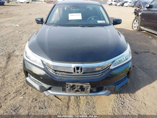 1HGCR3F94GA030943 Honda Accord Touring