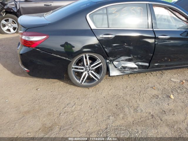 1HGCR3F94GA030943 Honda Accord Touring