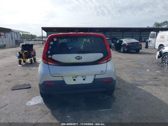 KNDJ23AU8M7777217 KIA SOUL S