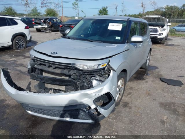 KNDJ23AU8M7777217 KIA SOUL S