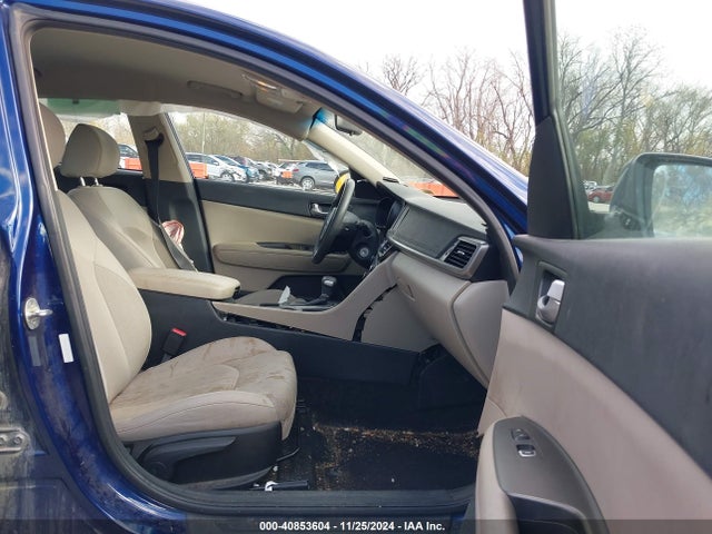 KIA Optima Lx 2018 5XXGT4L33JG247399 Image 5