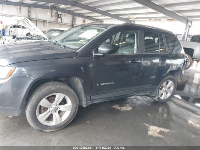 1C4NJCEB0FD131414 Jeep Compass Latitude