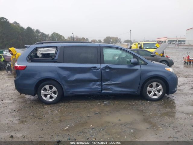 5TDKK3DC2GS724661 Toyota Sienna Le 8 Passenger