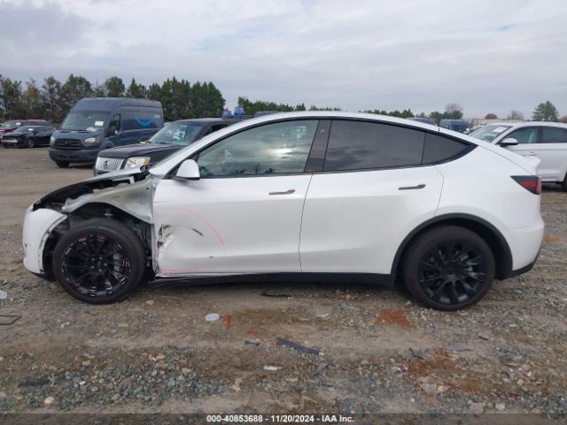 5YJYGDEE3LF049077 Tesla Model Y Long Range Dual Motor All-wheel Drive