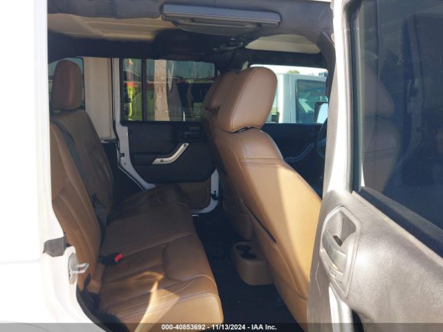 1C4BJWEG9FL614065 Jeep Wrangler Unlimited Sahara