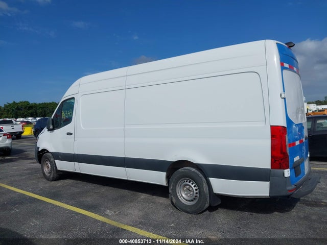 W1W40CHY2MT052770 Mercedes-Benz Sprinter 2500 High Roof I4
