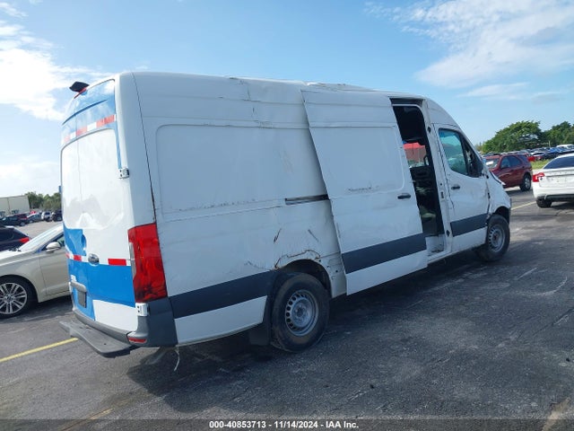W1W40CHY2MT052770 Mercedes-Benz Sprinter 2500 High Roof I4