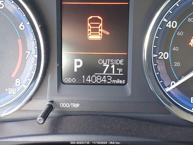 Toyota COROLLA LE 2018 5YFBURHE1JP849160 Image 15