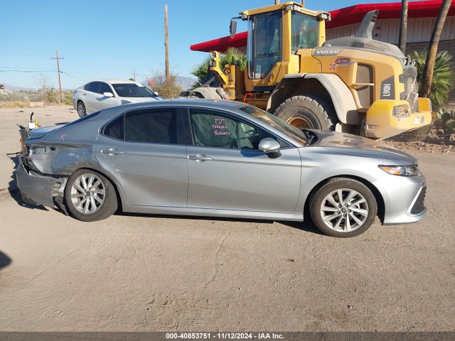Toyota CAMRY LE 2023 4T1C11AK4PU092552 Image 13