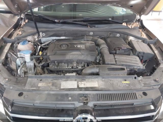1VWAS7A31FC029995 Volkswagen Passat 1.8t Wolfsburg Edition