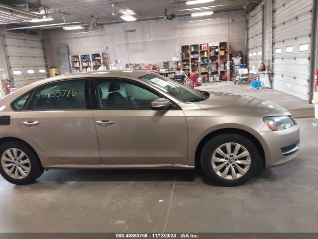 1VWAS7A31FC029995 Volkswagen Passat 1.8t Wolfsburg Edition