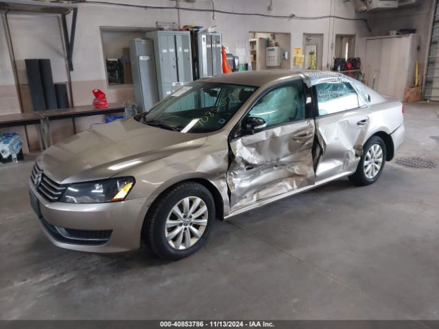 1VWAS7A31FC029995 Volkswagen Passat 1.8t Wolfsburg Edition
