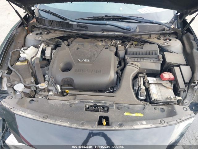 1N4AA6AP2JC389102 Nissan Maxima 3.5 Sv