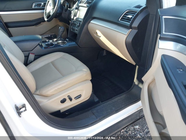Ford EXPLORER XLT 2016 1FM5K7D87GGA09817 Image 5