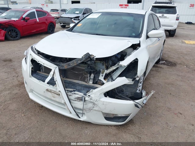 Nissan Altima 2.5 S 2014 1N4AL3AP3EN230155 Image 6