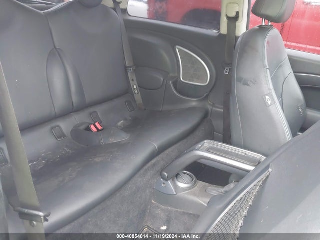 2006 MINI COOPER S WMWRE33516TL21373 Photo 7