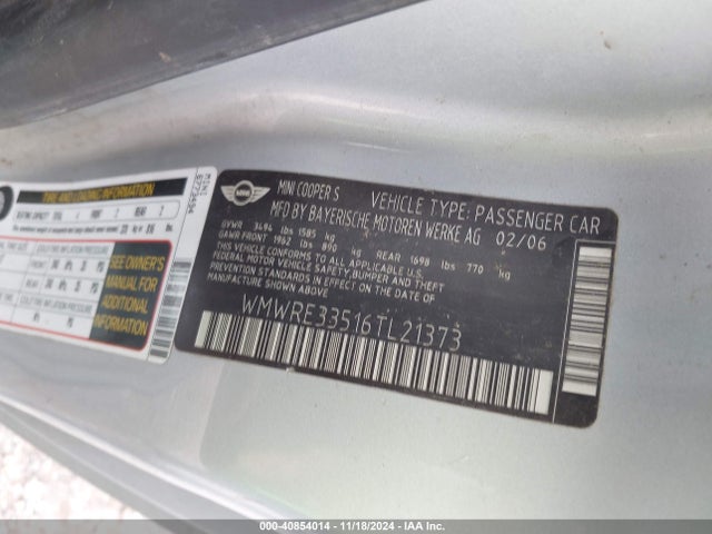 2006 MINI COOPER S WMWRE33516TL21373 Photo 8