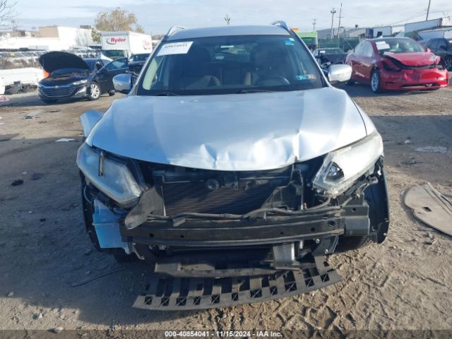 KNMAT2MV8FP541603 Nissan ROGUE SV