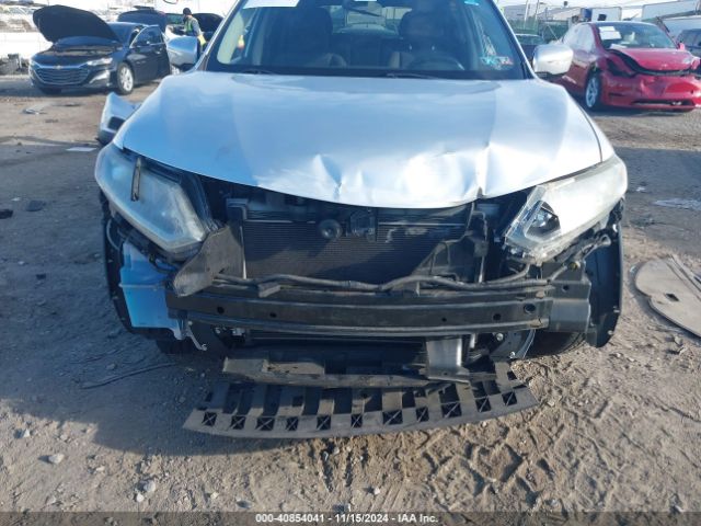 KNMAT2MV8FP541603 Nissan ROGUE SV